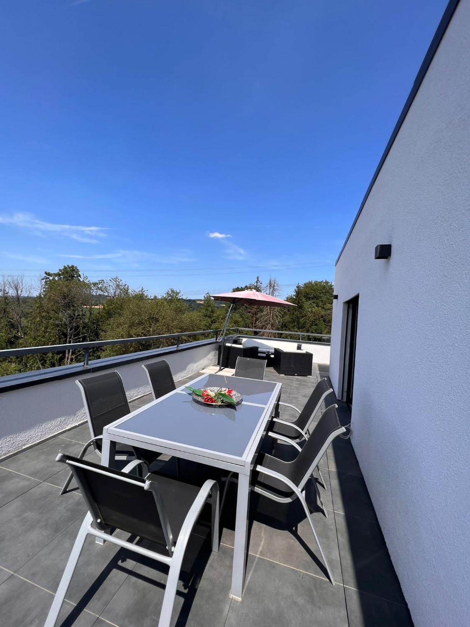 Апартаменти Penthouse M1 Нойнкірхен Екстер'єр фото