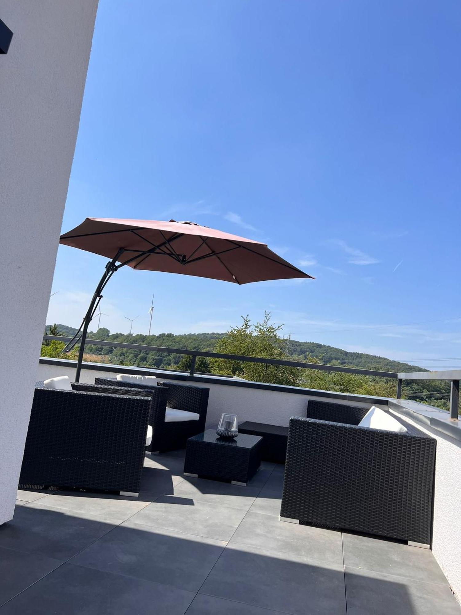 Апартаменти Penthouse M1 Нойнкірхен Екстер'єр фото